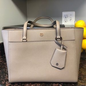 Tory Burch Robinson Small Leather Tote